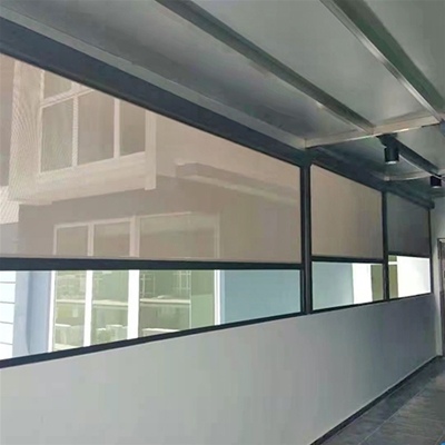 電動(dòng)防風(fēng)簾